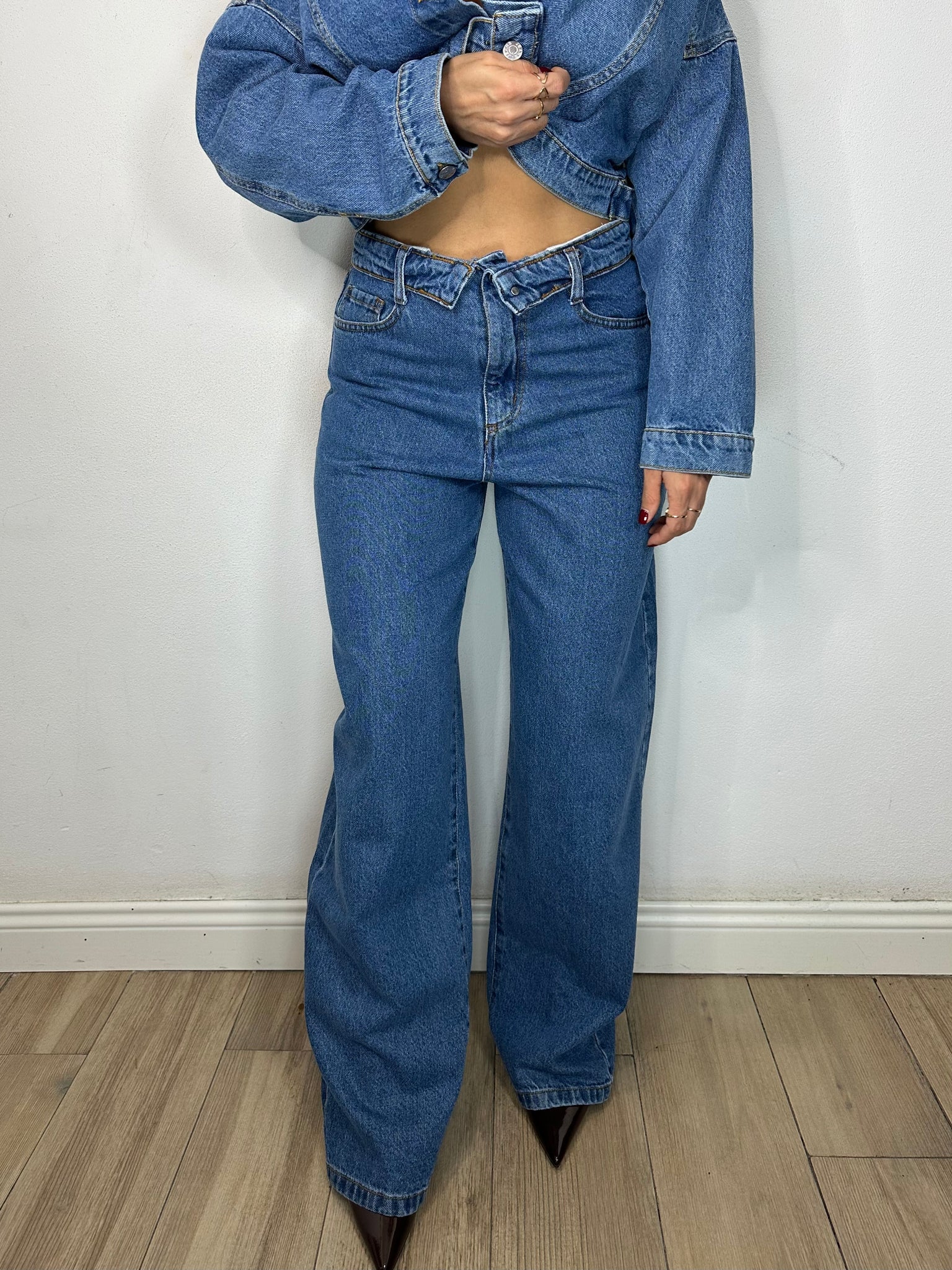 JEANS BALLON CON RISVOLTO IN VITA
