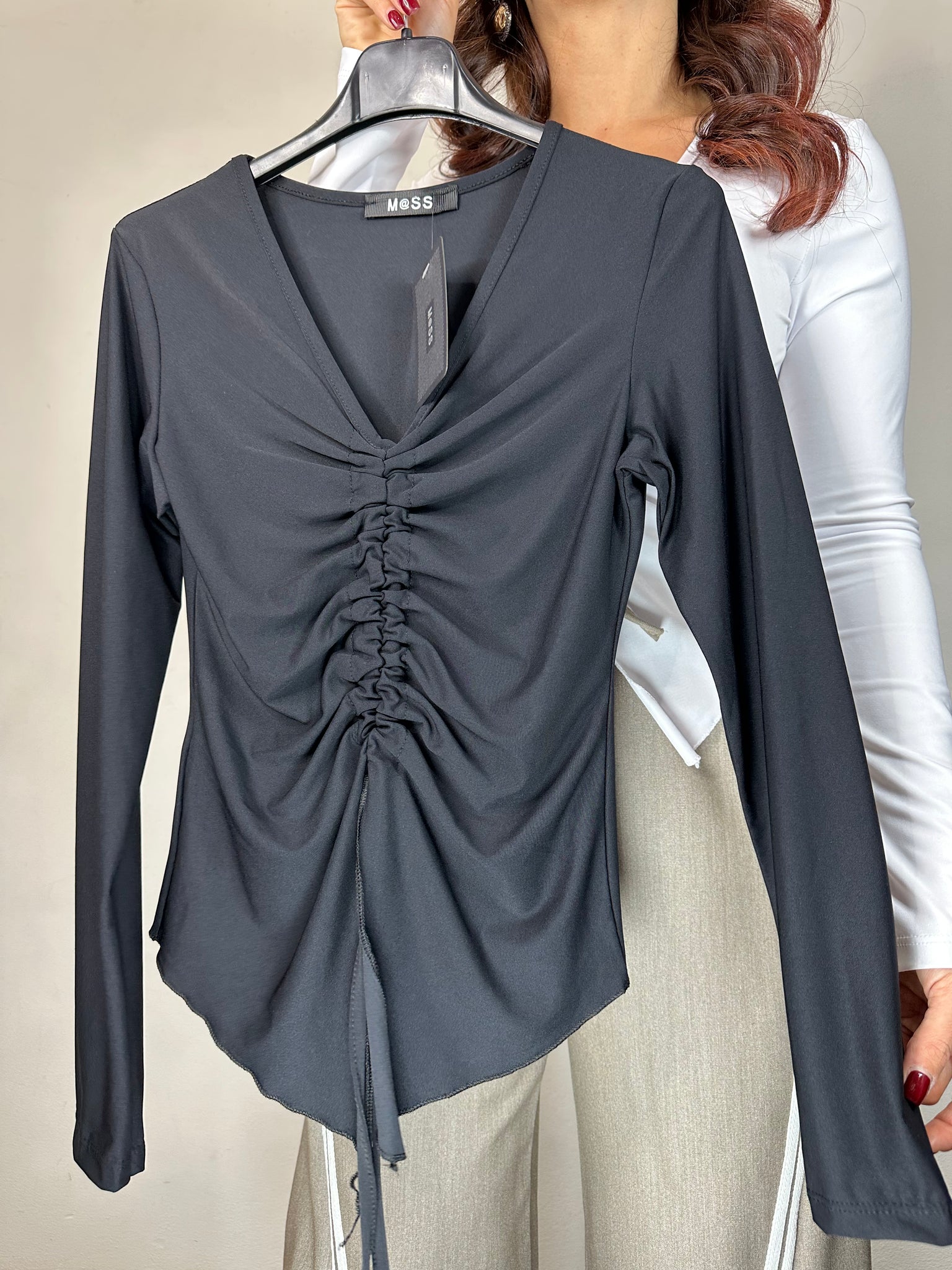 MAGLIA CON LACCETTO