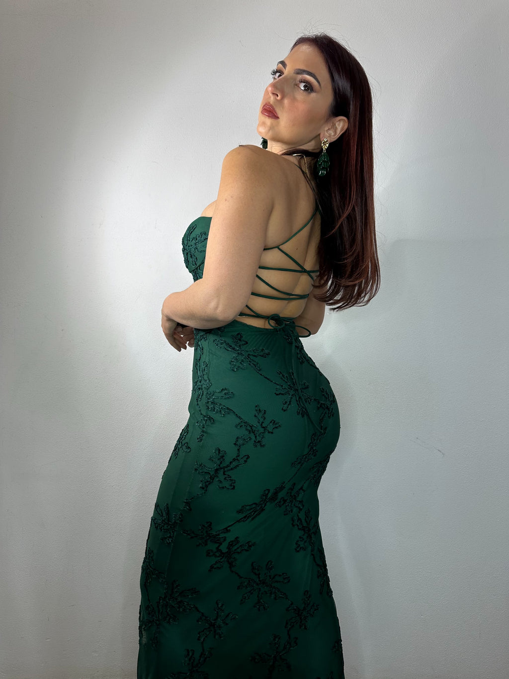 ABITO FIORI IN RILIEVO