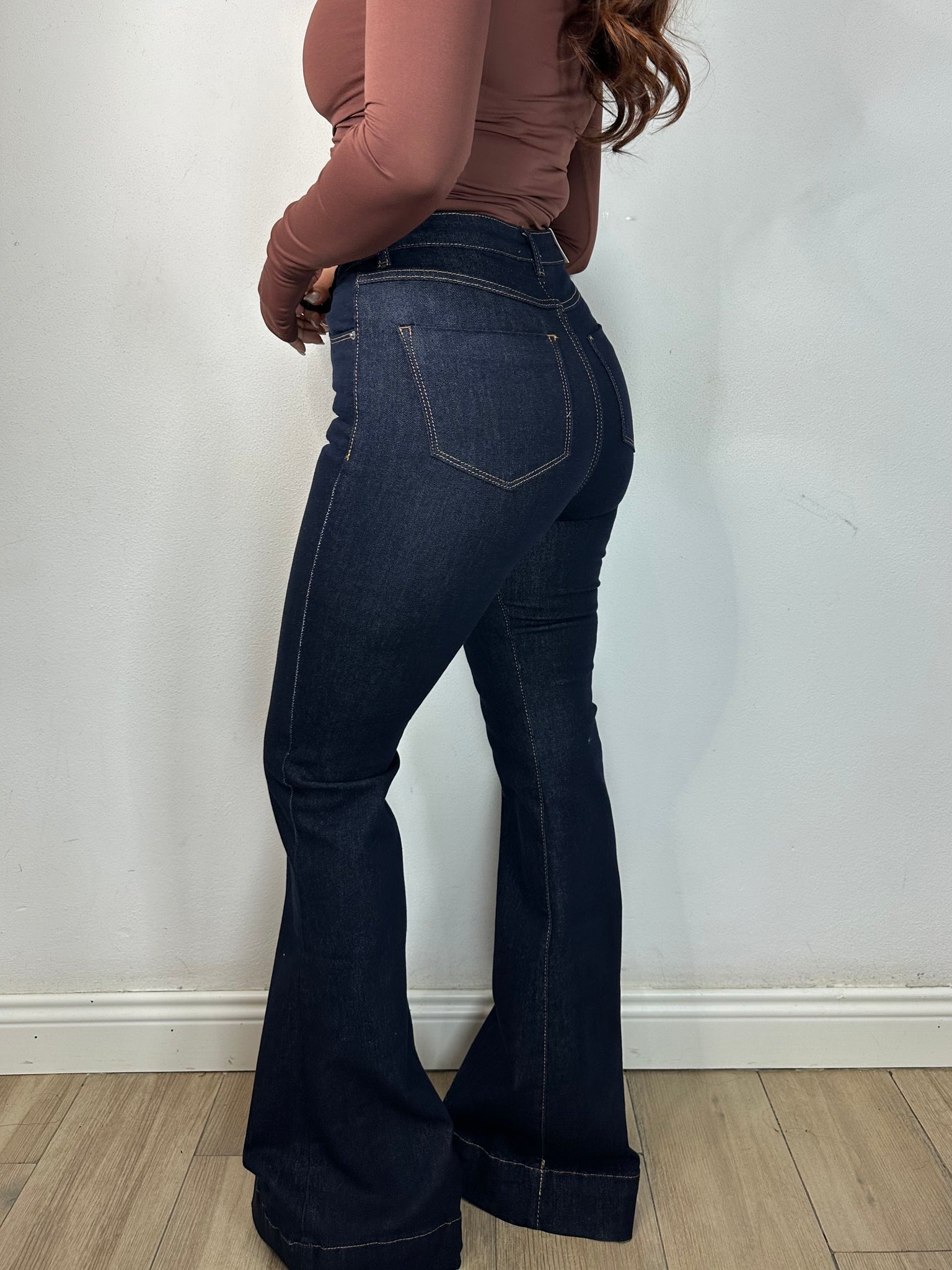 JEANS SCURO ZAMPA