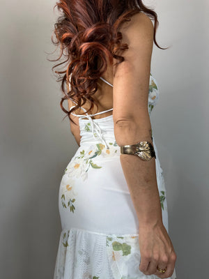 ABITO ROSE BIANCHE