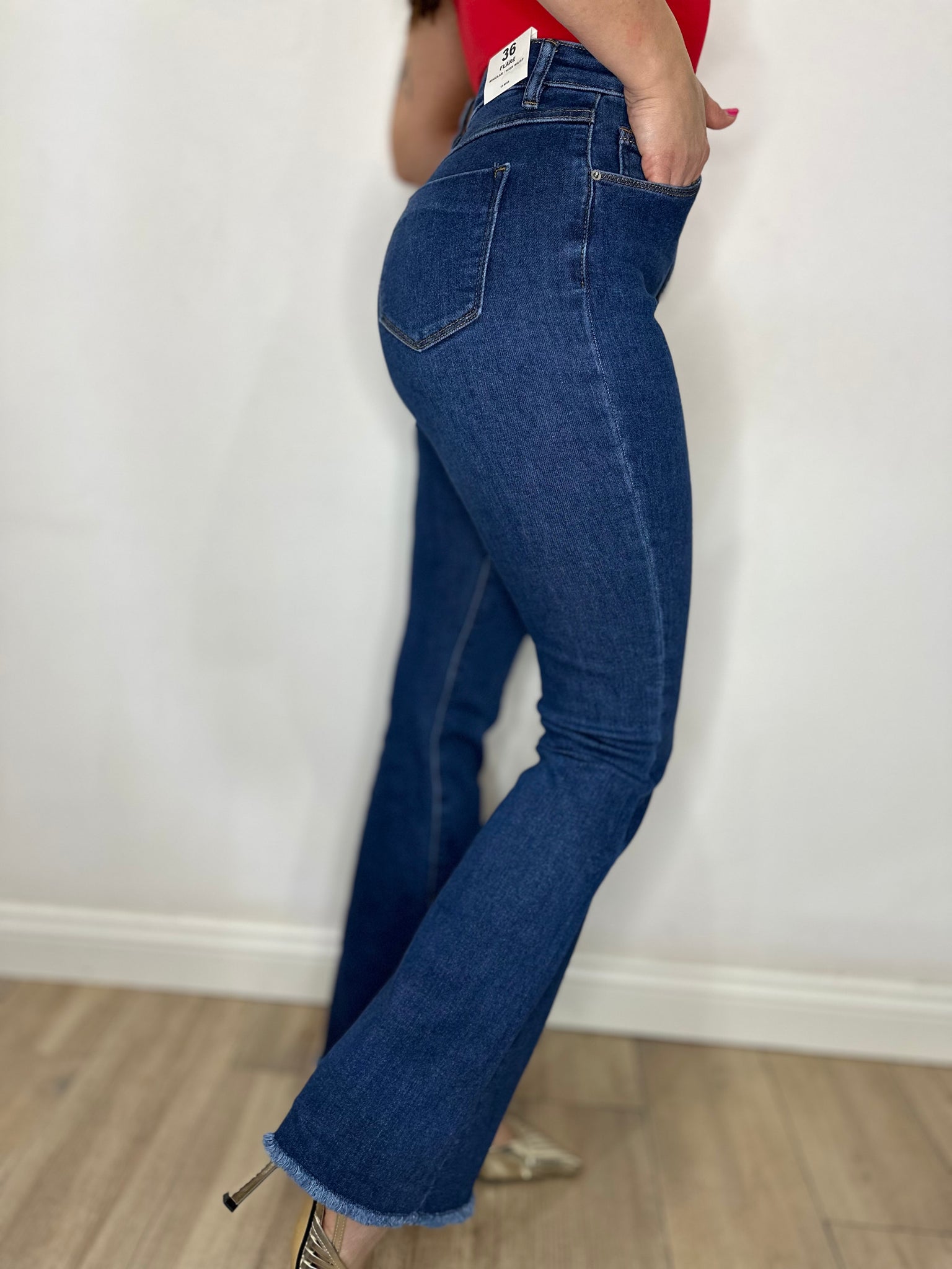 JEANS SCURO ZAMPA