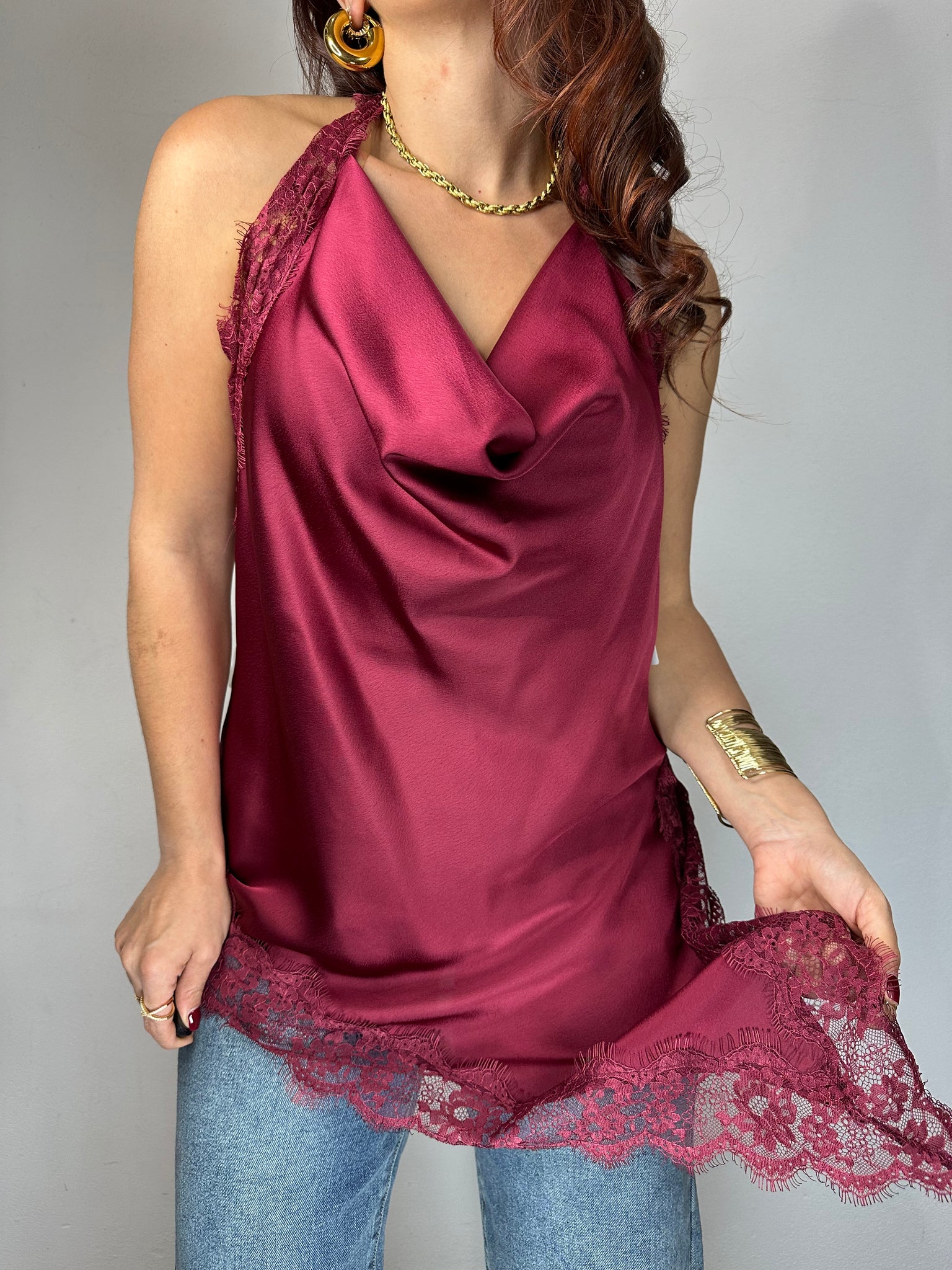 TOP SCOLLO MORBIDO PIZZO