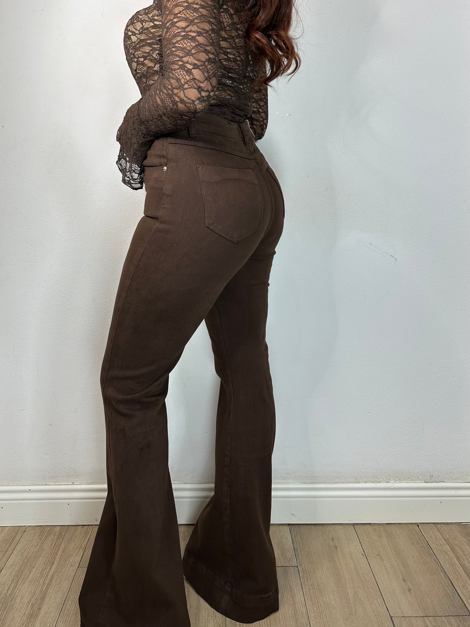 JEANS MARRONE A ZAMPA