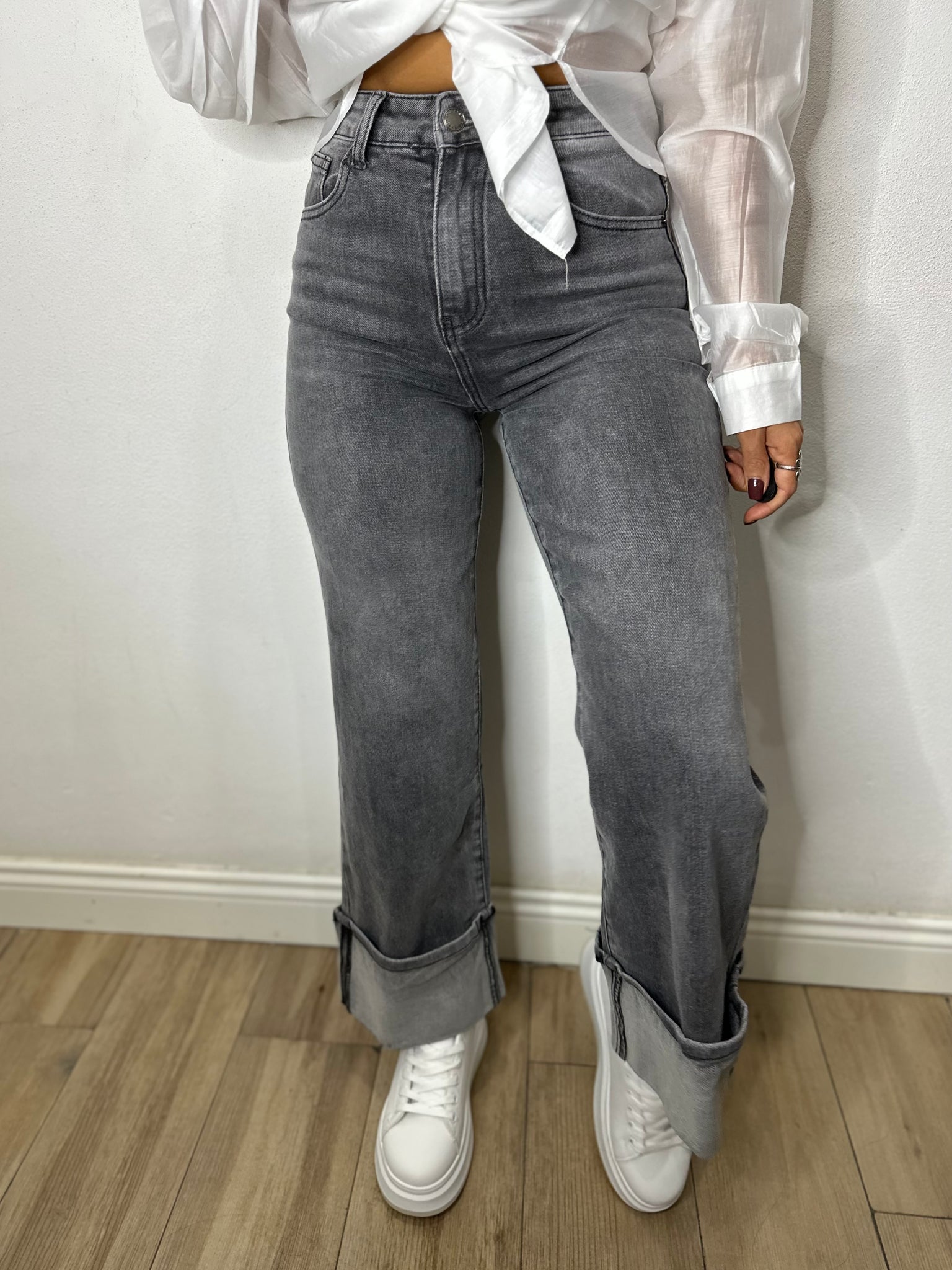 JEANS GRIGIO CON RISVOLTO