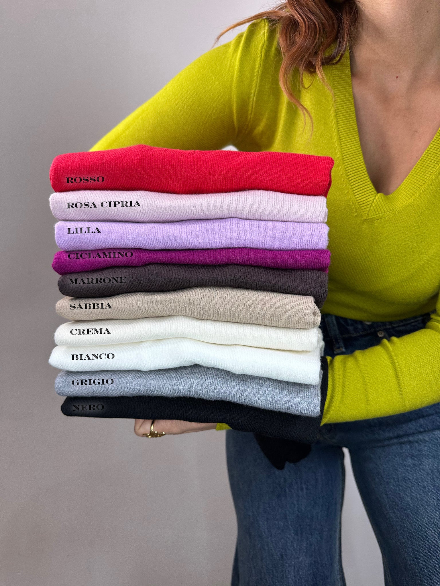 MAGLIONCINO SCOLLO A V