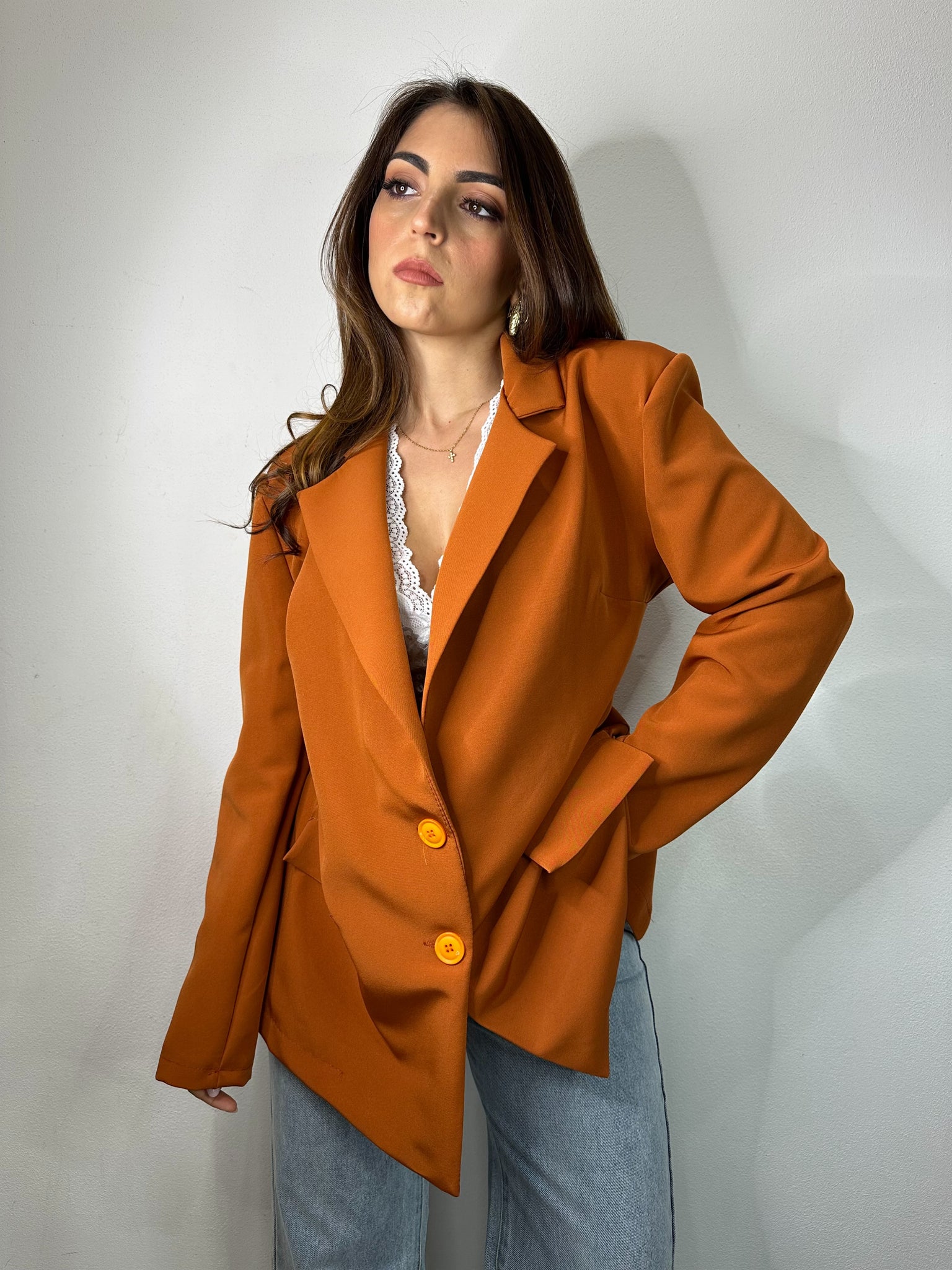 GIACCA CON SCHIENA SCOPERTA