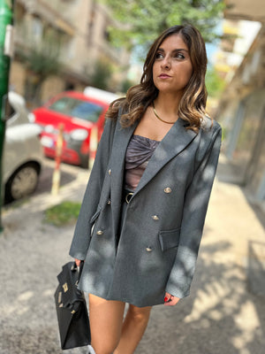 TAILLEUR CON PANTALONCINO
