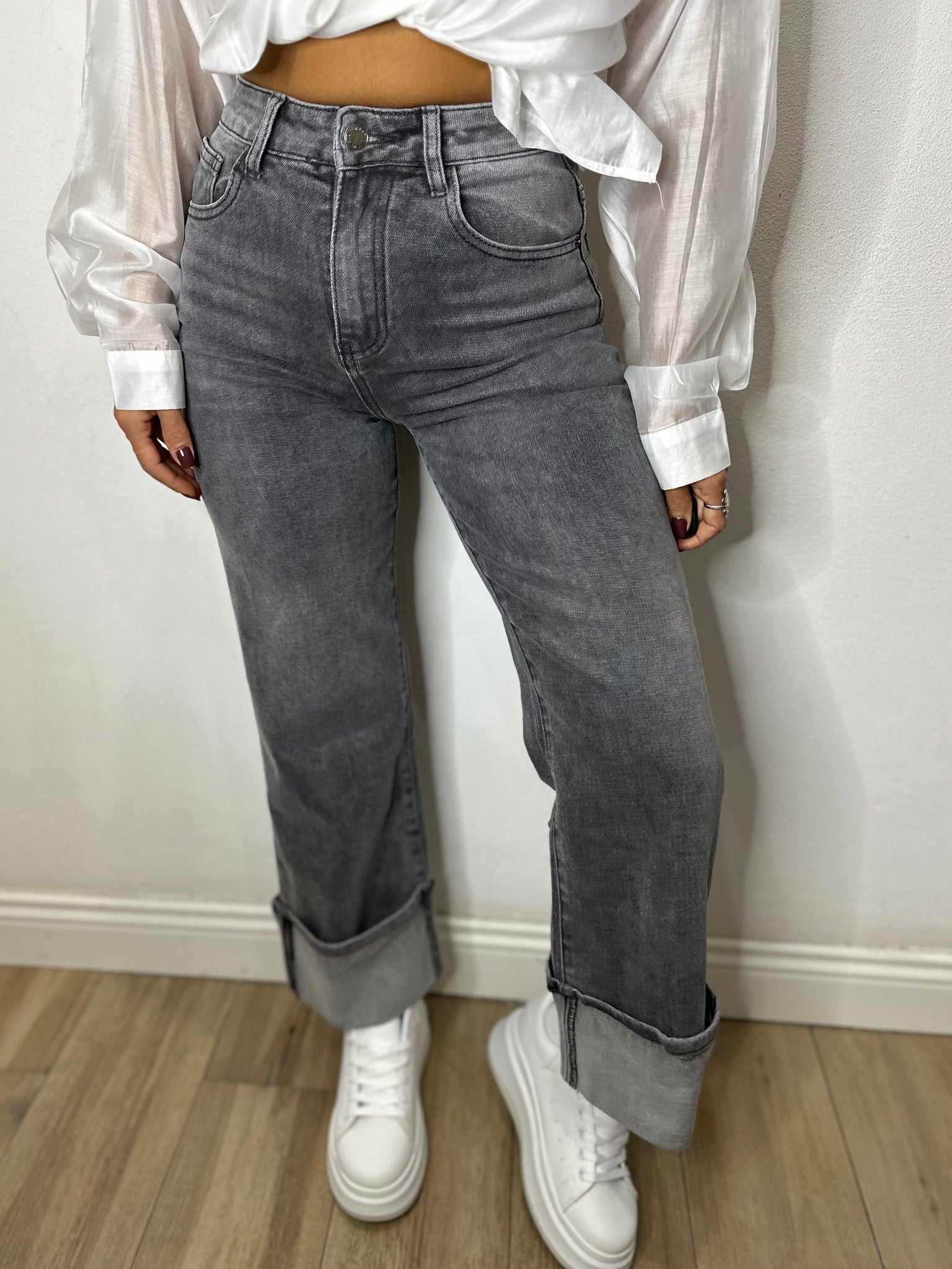 JEANS GRIGIO CON RISVOLTO