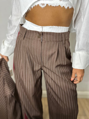 PANTALONE EFFETTO ELASTICO BIANCO IN MARRONE