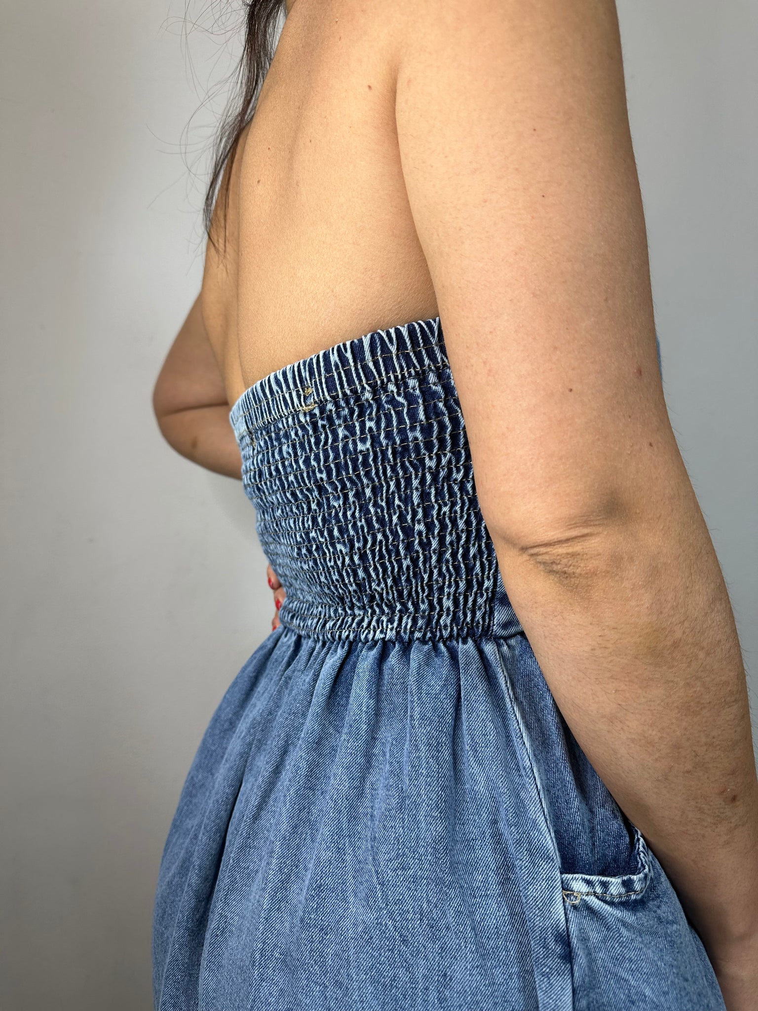 ABITO ELÉNA IN JEANS