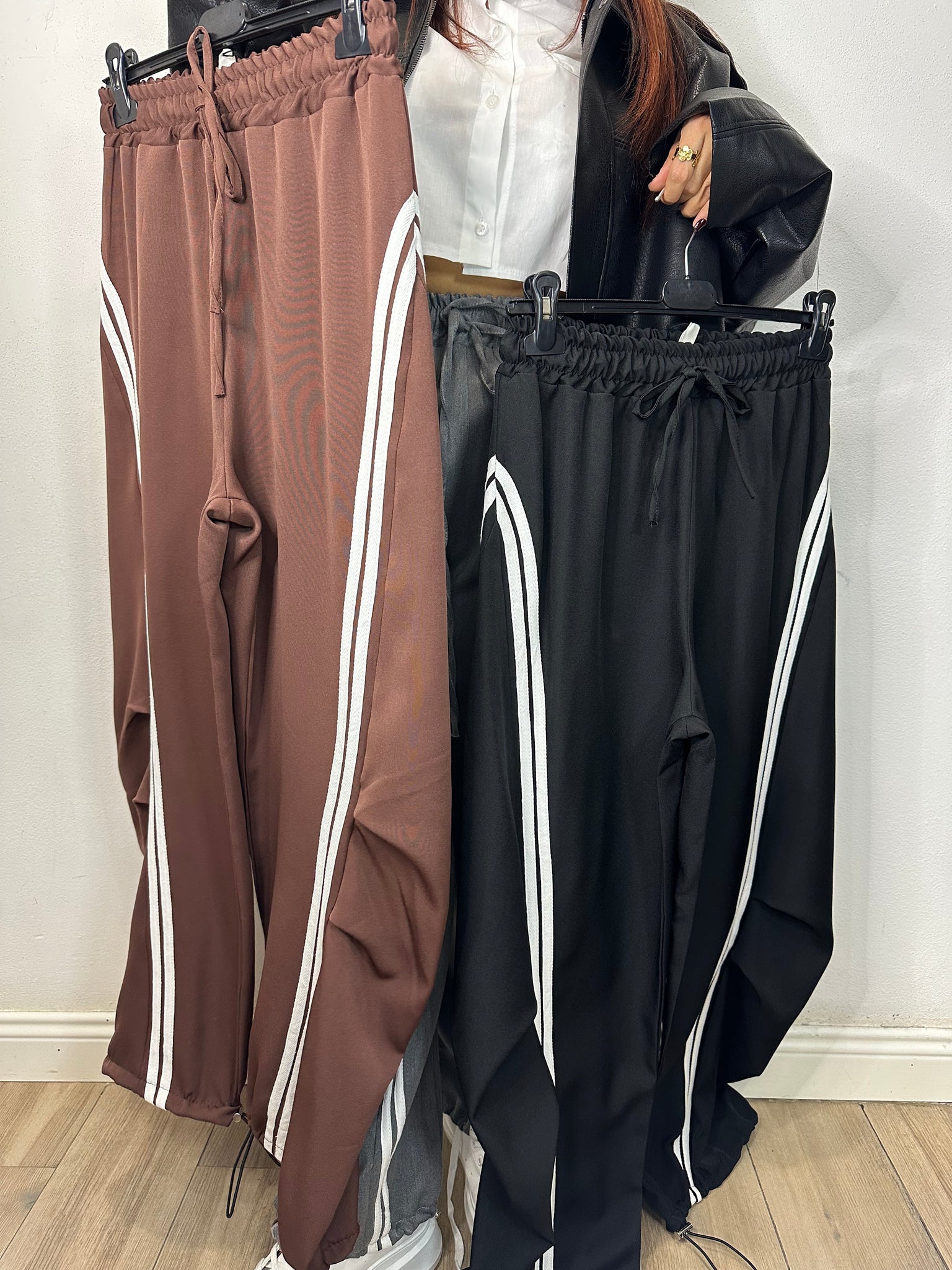 PANTALONE TUTA RIGHE